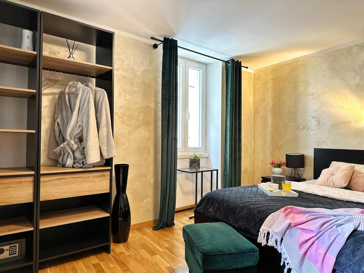 Romeo Apartments Rovigno Exterior photo